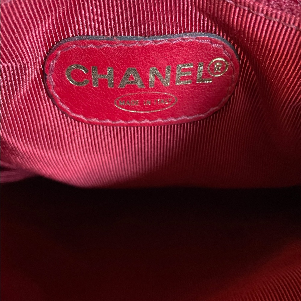CHANEL  Authentic Red Vintage Backpack Triple CC Purse . Gold Plated Hardware - Picture 6 of 14